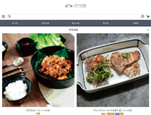 Tablet Screenshot of madlefood.com